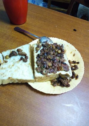 A picture of Githeri sandwich #festive contest kakamega #author marathon.