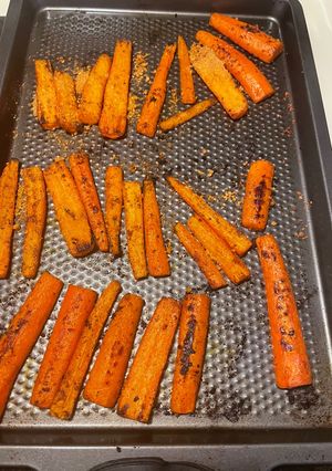 A picture of “Carrot fries”.