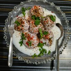 A picture of Vrat special Dahi Vada.