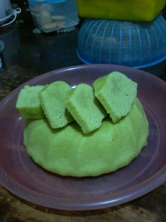 Foto resep Bolu Pandan Santan