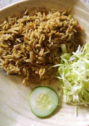 A picture of Jollof rice.