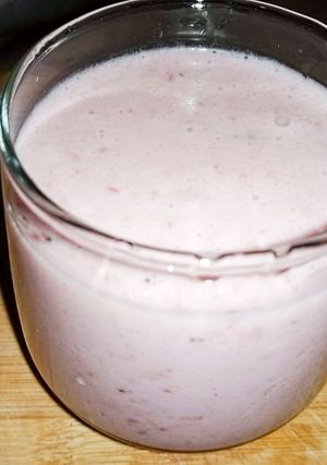 A picture of Creamy strawberry 🍓 Shake.