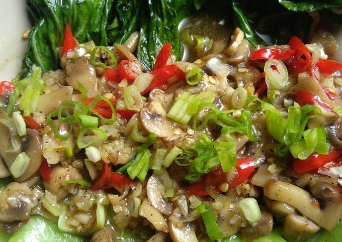 Resep: Pakcoy Jamur Lada Hitam Sederhana Dan Enak