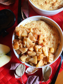 Una foto de Cheesecake de manzana al micro