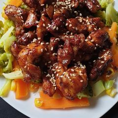 A picture of Honey Glazed Pepper Chicken.