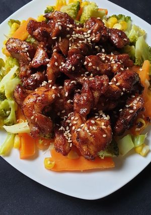 A picture of Honey Glazed Pepper Chicken.