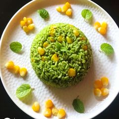 A picture of Corn palak rice.