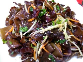 涼拌乾木耳(素食)