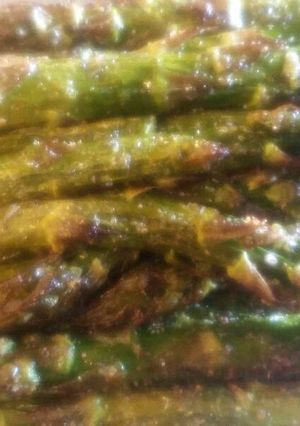A picture of Rosemary Asparagus.