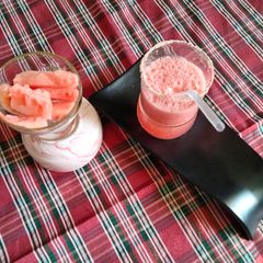 A picture of Spicy watermelon juice.