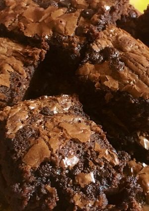 Foto resep Chewy shiny brownies