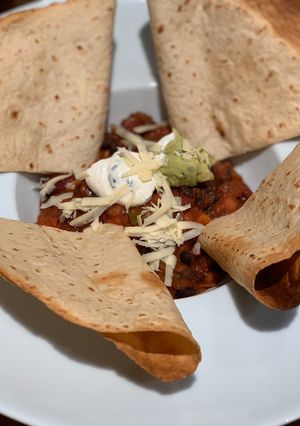 A picture of Vegetarian mixed bean slow cooker chilli.