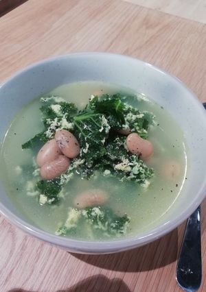 A picture of Gluten free Healthy Soup (Stracciatella).