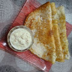 A picture of Dosa & Chutney.
