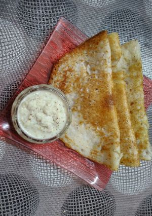 A picture of Dosa & Chutney.