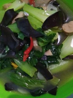 Foto resep 14. Tumis Pakcoy Jamur Kuping Baso