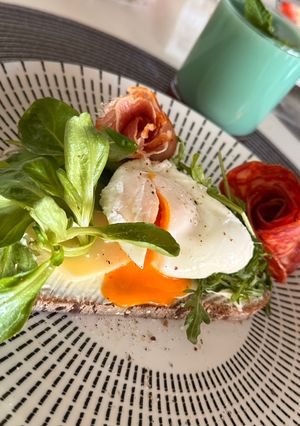 „Buggyantott tojásos reggeli – Lady Brunch 10 perc alatt” recept fotója