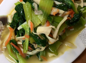 👩🏻‍🍳青江菜炒杏鮑菇 的食譜成品照片