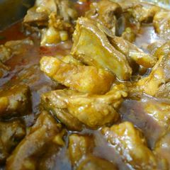 A picture of Lamb in tomato gravy.