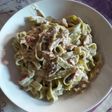 Tallarines con setas y bacon