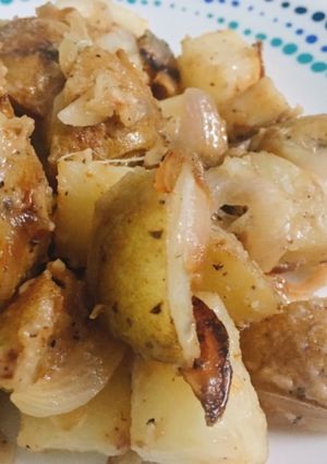 A picture of Fried garlic mayo potato.