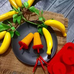 A picture of Mango Banana Kulfi.
