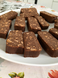 Una foto de Salchichón de chocolate!