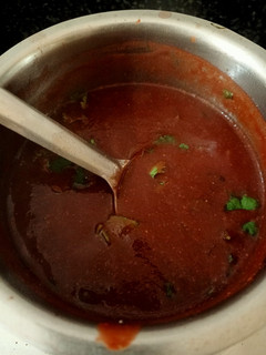 પાલક ટામેટાં બીટ સુપ (Spinach Tomato Beetroot Soup Recipe In Gujarati) રેસીપી મુખ્ય ફોટો