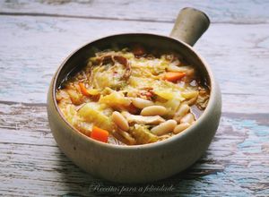 Foto de Sopa à Alentejana de Feijão Branco com Couves