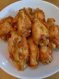 ปีกไก่กลาง ทอดน้ำปลา​