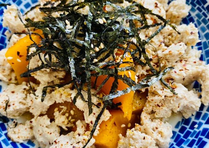 Recipe of Ultimate Steamed Pumpkin with minced Chicken (Microwave/Stove-top)