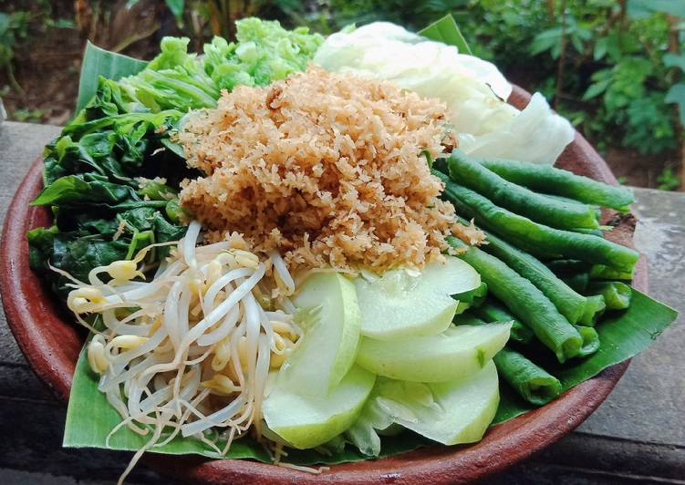 Bagaimana Membuat Urap Kuluban, Menggugah Selera