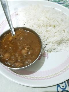 छोले चावल(chole chawal recipe in hindi) रेसिपी मुख्य फोटो