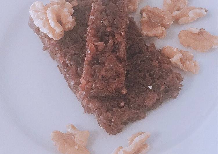 Turrón vegano de dátil con cacao puro