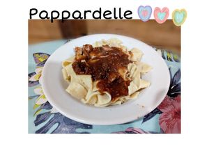 Una foto de Fideos Pappardelle Caseros