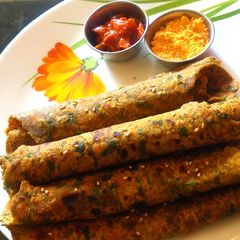 Ragi Mixed Veg Thepla A picture of Ragi Mixed Veg Thepla.