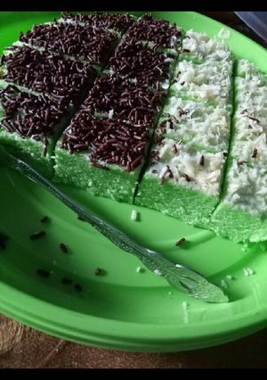 Foto resep Bolu pandan kukus simpel (no mixer, no oven, no timbangan)