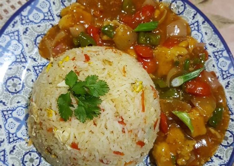 Easiest Way to Prepare Homemade Egg Fried Rice and Chicken Manchurian