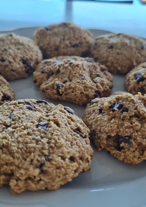 Una foto de Galletas de avena y chips de chocolate