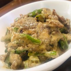 Stir Fry Beef in Lightly Spiced Coconut Sauce (Curry / Garam Masala) A picture of Stir Fry Beef in Lightly Spiced Coconut Sauce (Curry / Garam Masala).