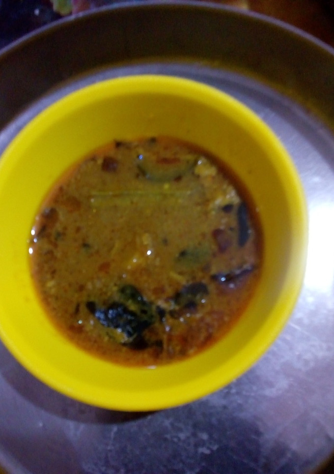 அரைத்து விட்ட முருங்கை புளிக்குழம்பு செய்முறை முக்கிய புகைப்படம்