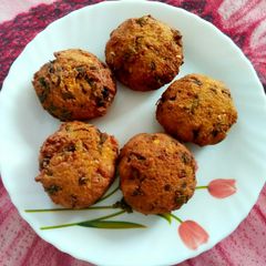 A picture of Dal vada.