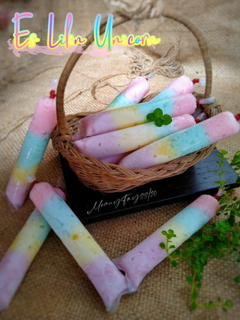 Bagaimana Membuat Es Lilin Unicorn yang Bisa Manjain Lidah