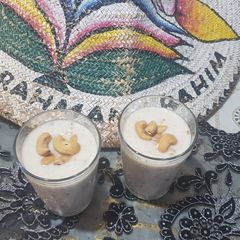 A picture of Natural sugers banana milkshake.