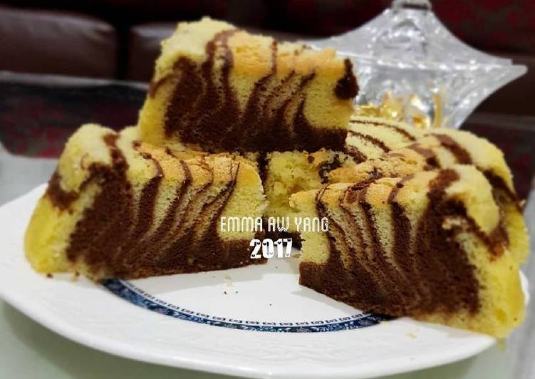 Langkah memasak Ogura zebra cake lembut yang Enak