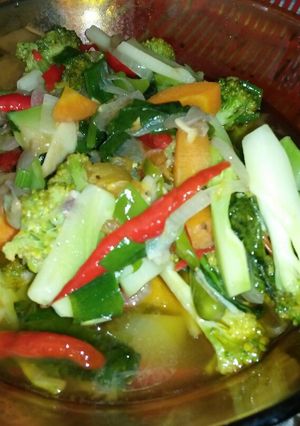 Foto resep Tumis brokoli wortel simple