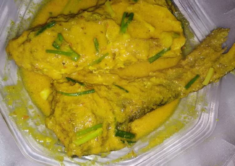 Resep Ikan laosan bumbu kuning (santan) yang nikmat Untuk Jualan
