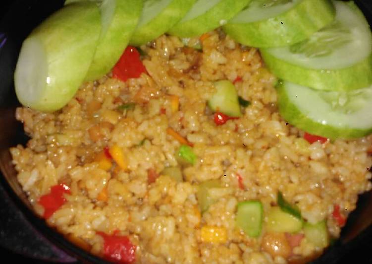 Nasi goreng wortel sosis
