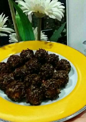 Foto resep Bola Bola Coklat Simple