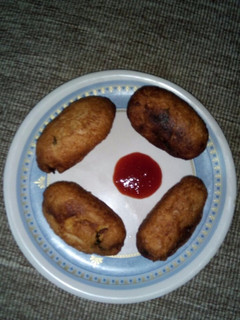 A picture of Bread Roll.